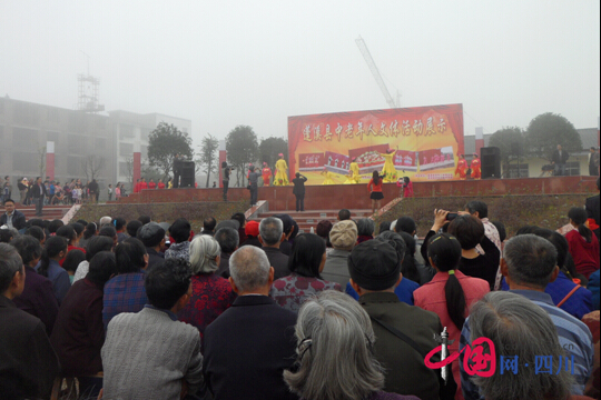 蓬南鎮(zhèn)舉辦中老年文體匯演 開創(chuàng)老年體育事業(yè)新局面