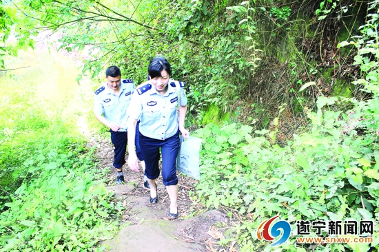 遂寧女警陳國淑：16年助困矢志不移